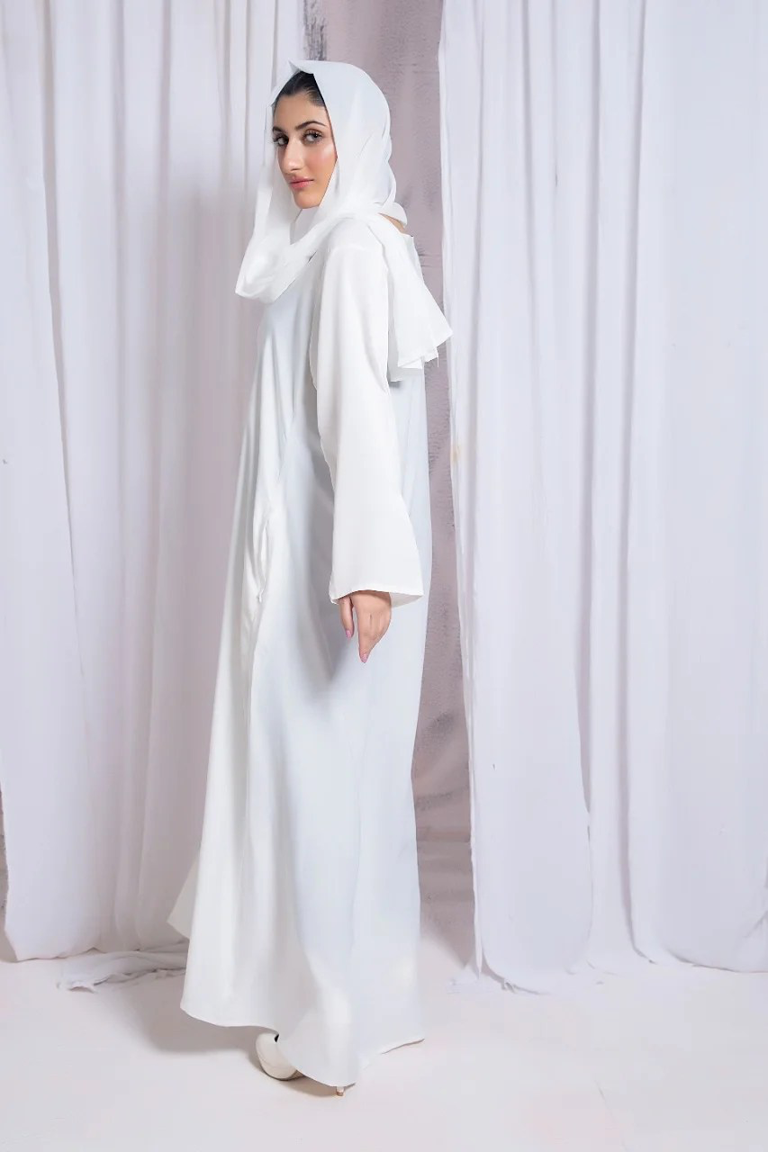 Falisha White Abaya With Pockets for Hajj & Umrah