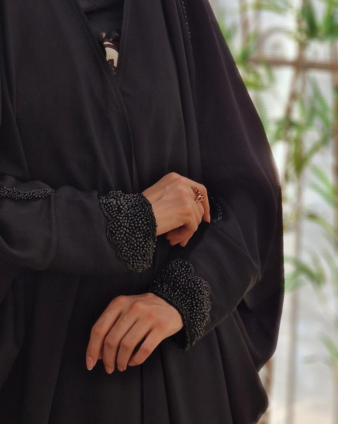 Iraqi abaya stonework detailing