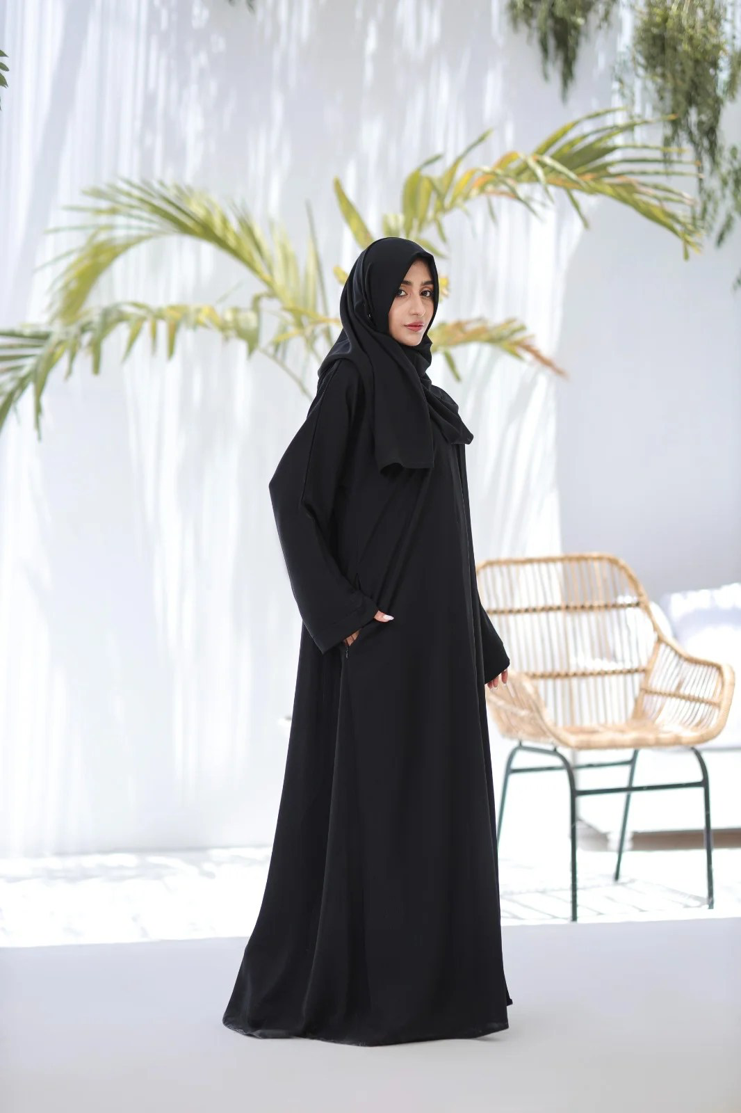 Khuala Black Zoom Nidah Abaya With Hijab