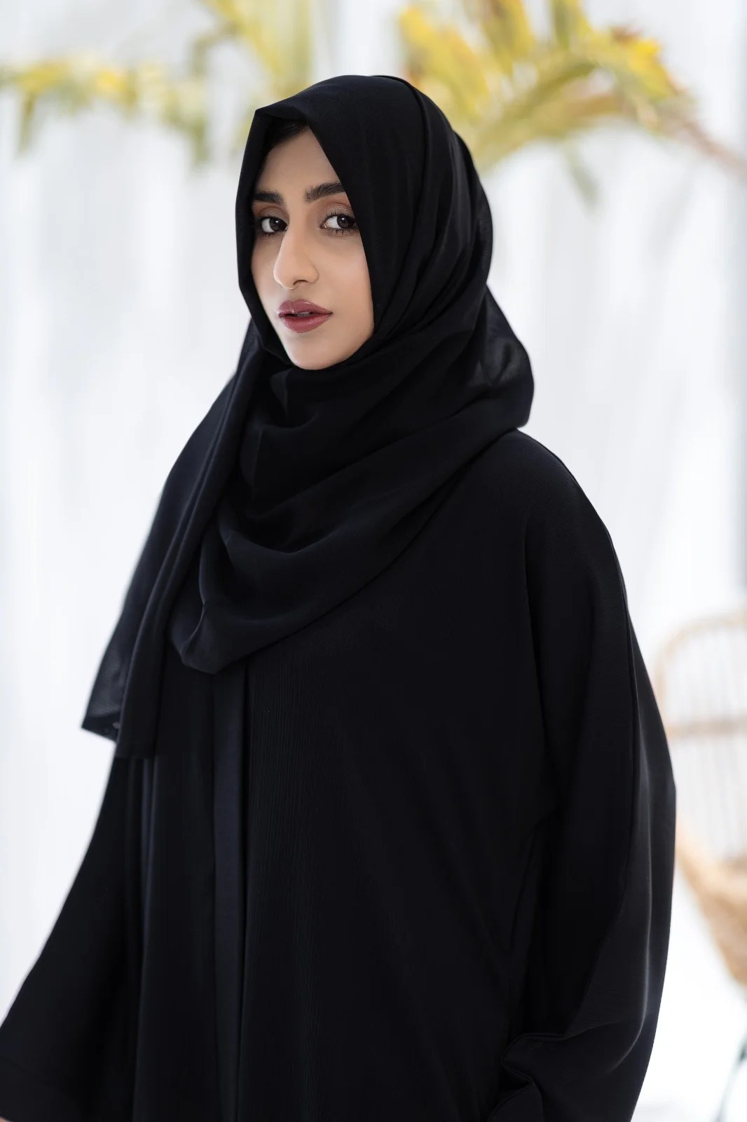 Khuala Black Zoom Nidah Abaya With Hijab